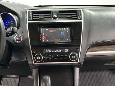 Used 2019 Subaru Outback 3.6R Touring w/ Popular Package #3A image 10