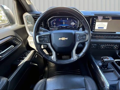 Used 2023 Chevrolet Silverado 1500 LTZ w/ LTZ Convenience Package II image 2