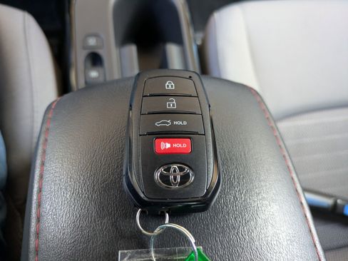 Used 2023 Toyota Corolla SE image 26