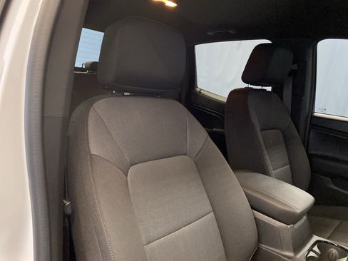 Used 2024 Chevrolet Colorado Trail Boss image 43