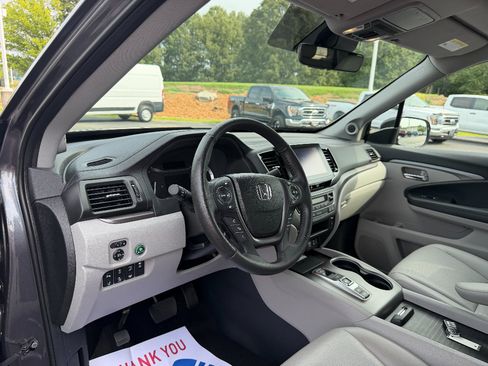 Used 2023 Honda Ridgeline RTL-E image 35