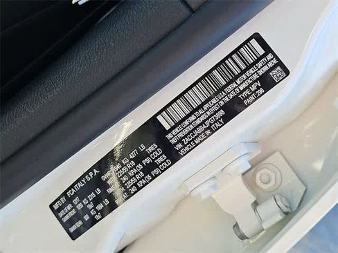 Used 2018 Jeep Renegade Altitude w/ Advanced Technology Group image 34