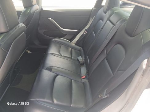 Used 2022 Tesla Model 3 Long Range AWD/4WD image 13