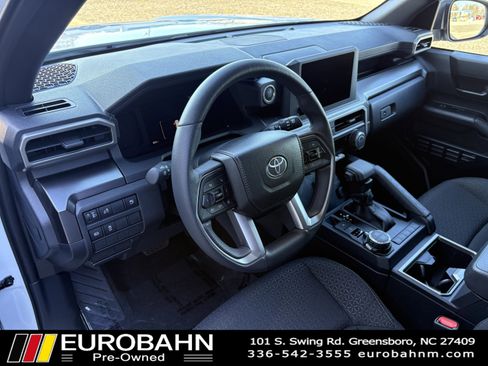 Used 2025 Toyota 4Runner SR5 image 49