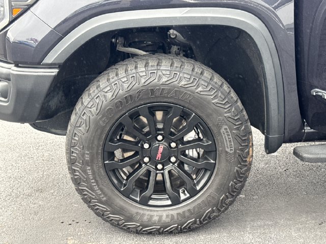 Used 2023 GMC Sierra 1500 AT4X AWD/4WD image 28