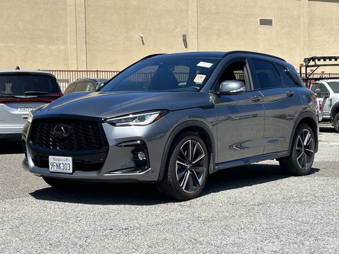 Used 2023 INFINITI QX50 Sport FWD image 2