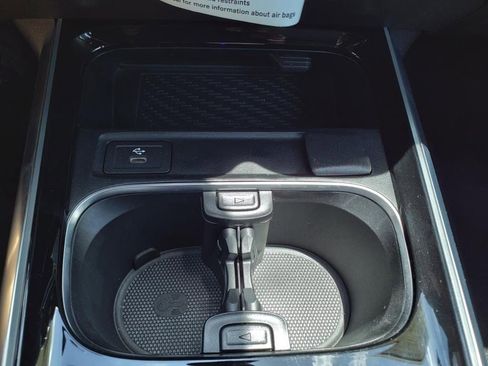 Certified 2024 Mercedes-Benz GLA 35 AMG 4MATIC image 29