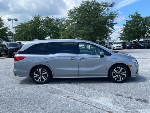 Used 2018 Honda Odyssey Elite image 4