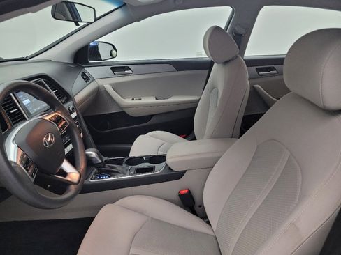 Used 2019 Hyundai Sonata SE FWD image 17