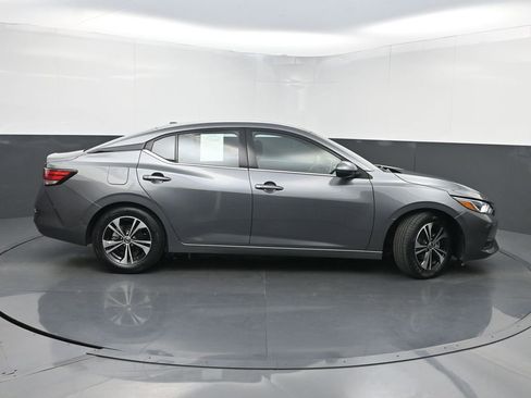 Used 2022 Nissan Sentra SV FWD image 41