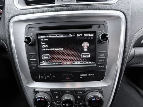 Used 2016 GMC Acadia SLT AWD/4WD image 14