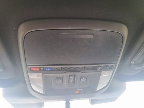 Used 2025 Subaru Forester Wilderness w/ Wilderness Package AWD/4WD image 19