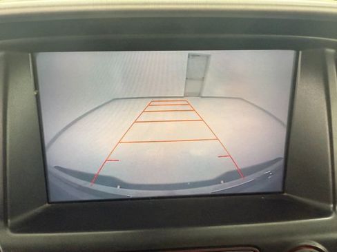 Used 2016 GMC Canyon SLE w/ SLE Convenience Package image 13