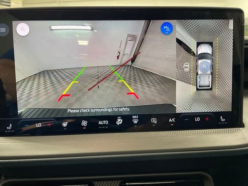 New 2025 Ford Maverick Lobo image 26