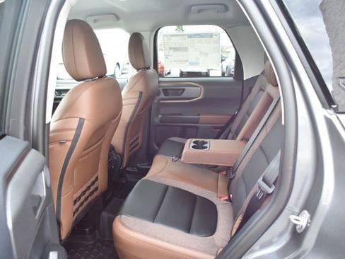 New 2026 Ford Bronco Sport Outer Banks w/ Outer Banks Tech Package+ image 32