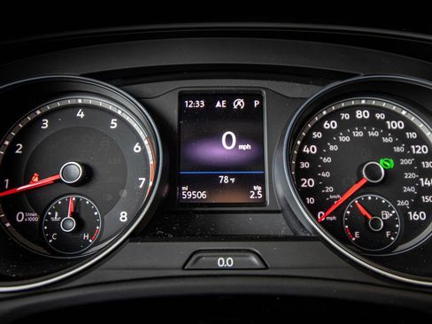 Used 2019 Volkswagen Atlas SE w/ Towing Package image 42