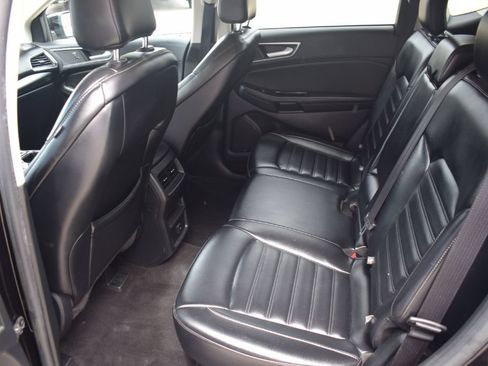 Used 2020 Ford Edge SEL AWD/4WD image 10