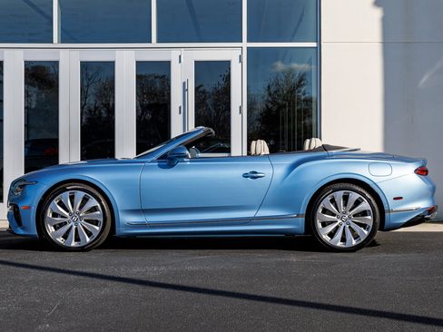 New 2026 Bentley Continental GTC image 5