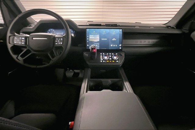 Certified 2026 Land Rover Defender 110 S AWD/4WD image 18
