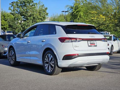 Used 2023 Audi Q4 e-tron Premium Plus w/ Premium Plus RWD image 9
