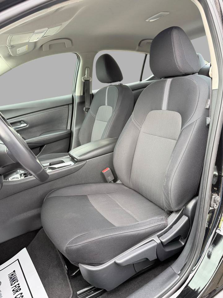 Used 2021 Nissan Sentra SV FWD image 29