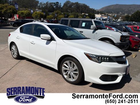 Used 2017 Acura ILX FWD image 1
