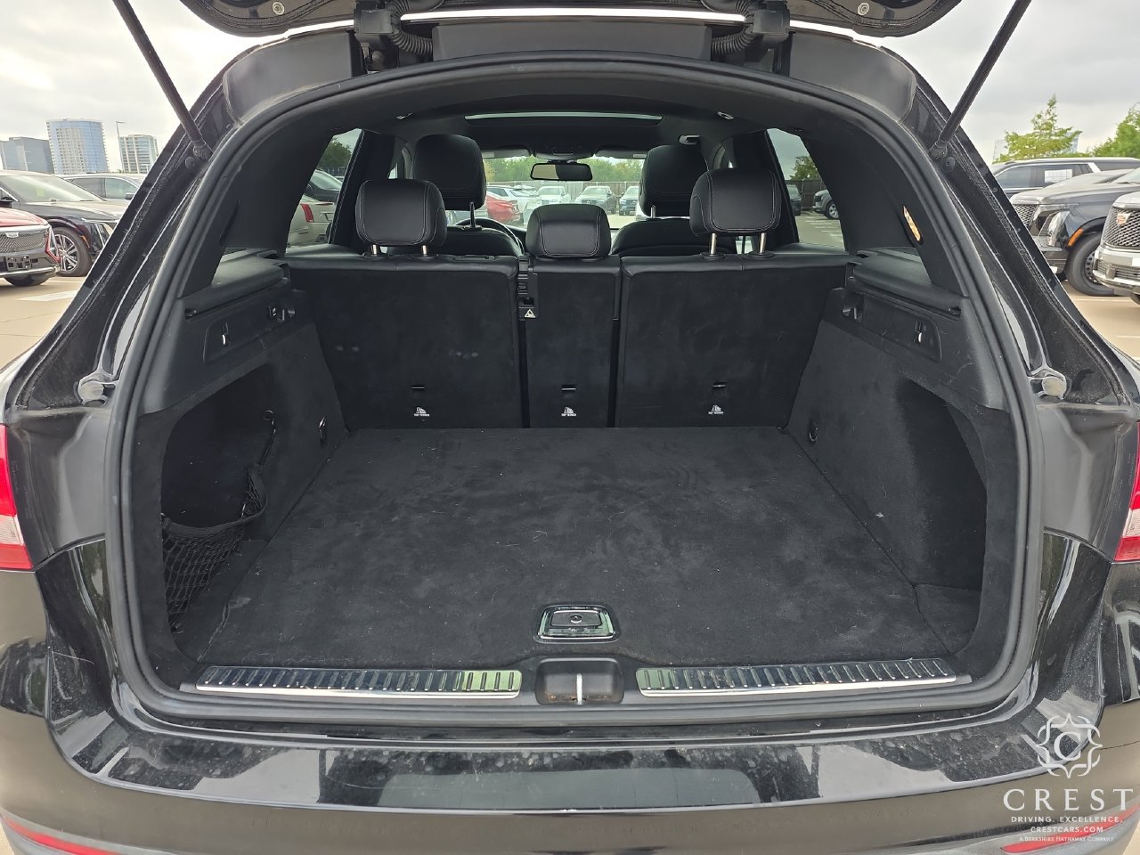 Used 2018 Mercedes-Benz GLC 300 4MATIC image 23