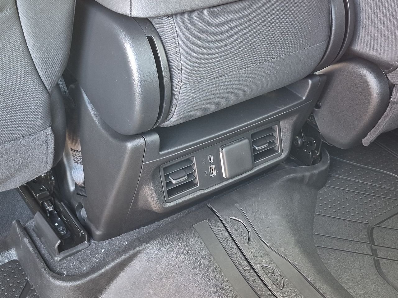 New 2026 Chevrolet Silverado 1500 RST w/ LPO, Dark Essentials Package AWD/4WD image 21