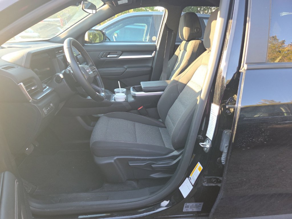 Used 2026 GMC Terrain Elevation FWD image 3