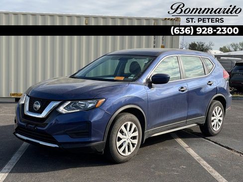 Used 2018 Nissan Rogue S image 1