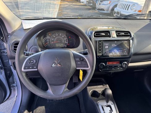 Used 2023 Mitsubishi Mirage G4 ES image 9