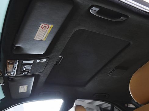 Used 2003 BMW M5 image 71