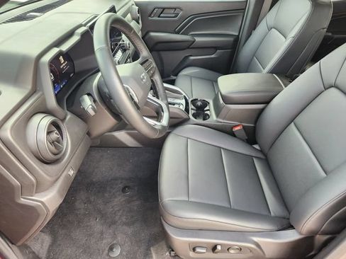 Used 2026 Chevrolet Colorado Trail Boss AWD/4WD image 13