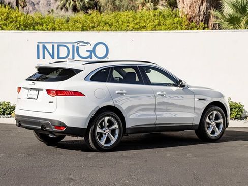 Used 2019 Jaguar F-PACE Premium AWD/4WD image 6