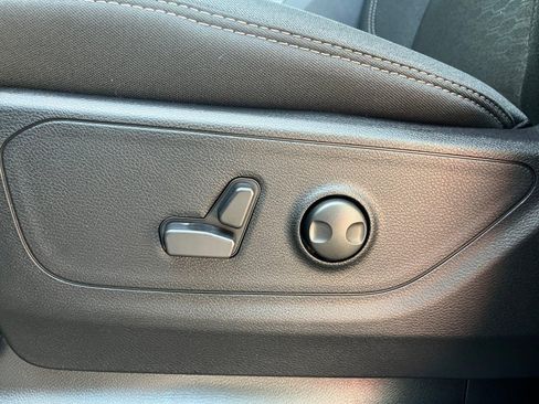 New 2026 RAM 1500 Big Horn AWD/4WD image 13