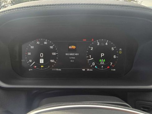 New 2026 Land Rover Discovery Limited Edition image 28