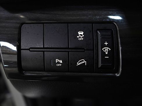 Used 2013 Kia Sorento LX w/ Convenience Pkg image 24