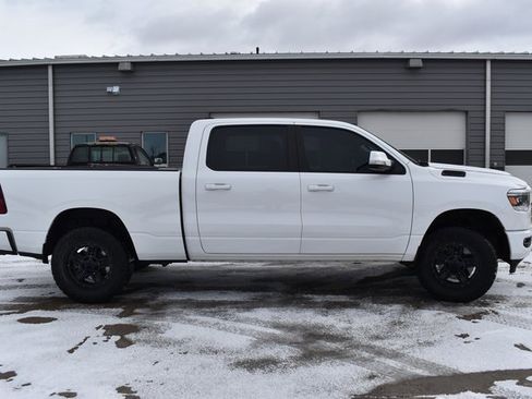 Used 2019 RAM 1500 Sport image 7