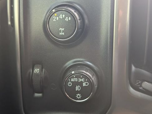 Used 2019 Chevrolet Silverado 2500 LTZ w/ Duramax Plus Package AWD/4WD image 12