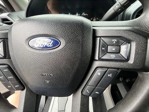 Used 2018 Ford F150 XL w/ Equipment Group 101A Mid AWD/4WD image 38