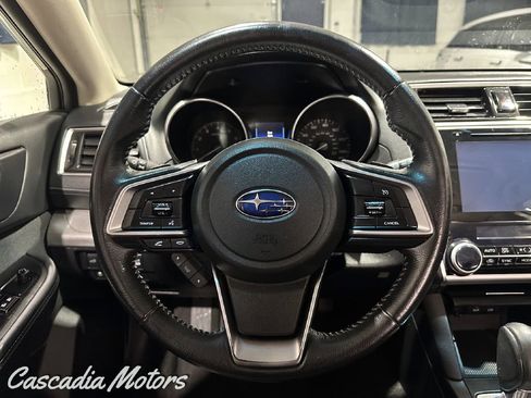 Used 2018 Subaru Outback 2.5i Premium AWD/4WD image 33