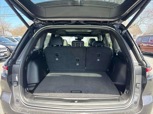 New 2026 Jeep Grand Cherokee Limited AWD/4WD image 4