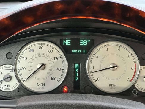 Used 2005 Chrysler 300 C image 26