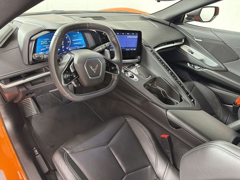 Used 2023 Chevrolet Corvette Stingray Coupe w/ Z51 Performance Package RWD image 4