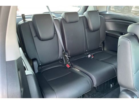 Certified 2024 Honda Odyssey Touring image 18