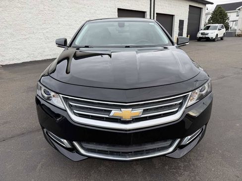 Used 2016 Chevrolet Impala LT w/ Convenience Package image 7