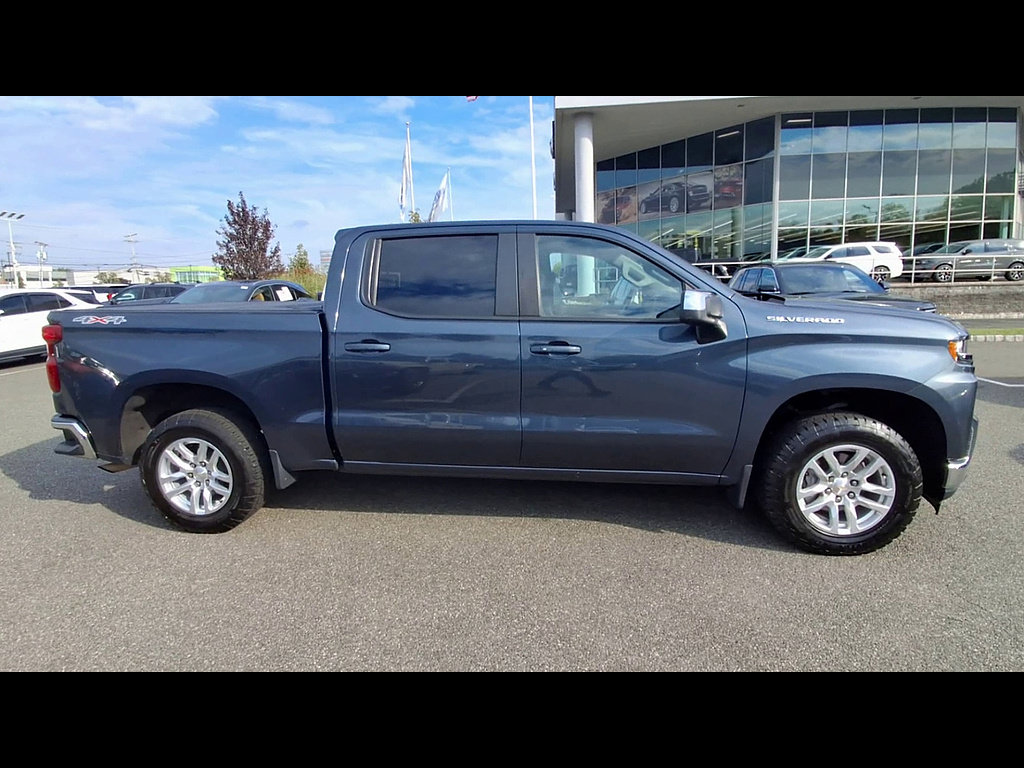 Used 2020 Chevrolet Silverado 1500 LT w/ All-Star Edition AWD/4WD image 9