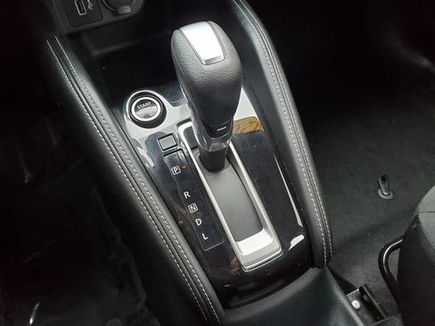 Used 2020 Nissan Kicks SV image 22