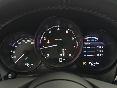 Certified 2026 Porsche Macan AWD/4WD image 15