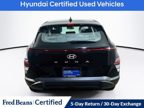 Certified 2024 Hyundai Kona SE FWD image 10
